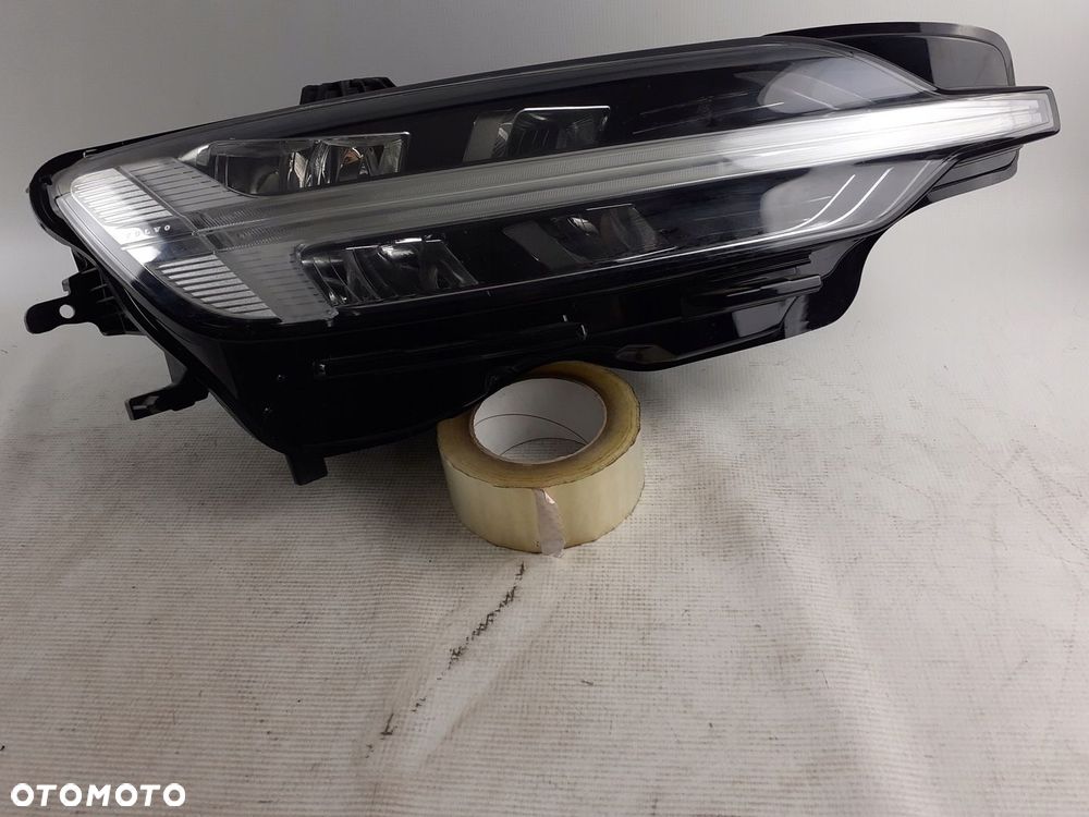 Lampa Volvo lampa prawa S\V60 CC 17-22 MID LED.32228816 - 1