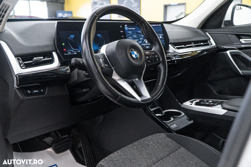 BMW X1 sDrive18i Aut. Sport Line - 7