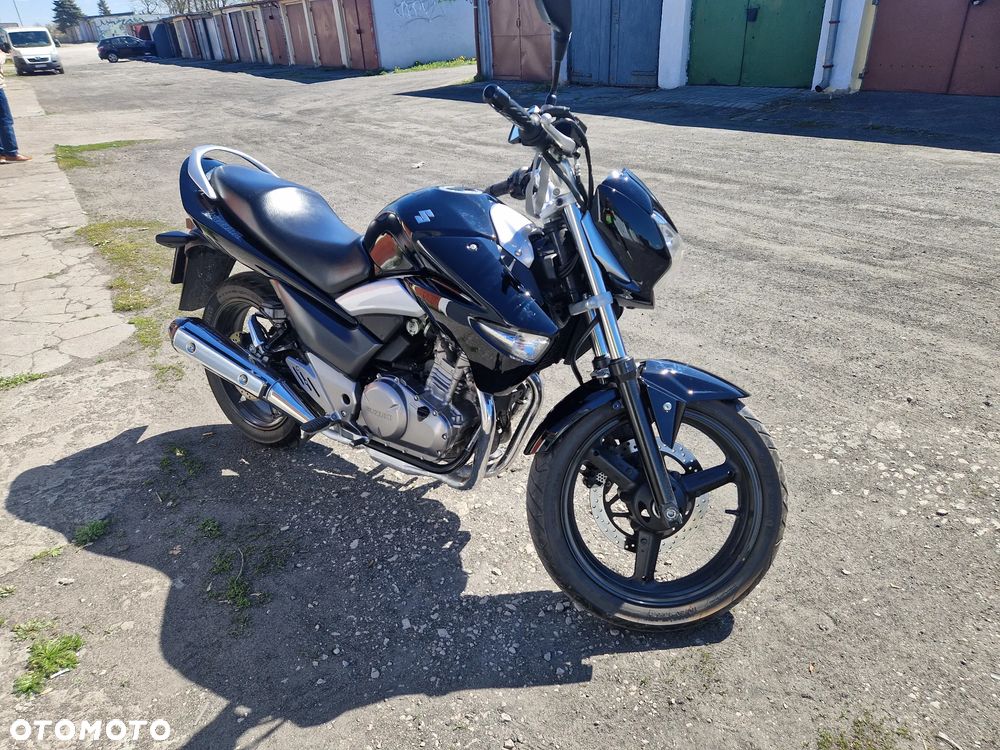 Suzuki GW 250 - 7