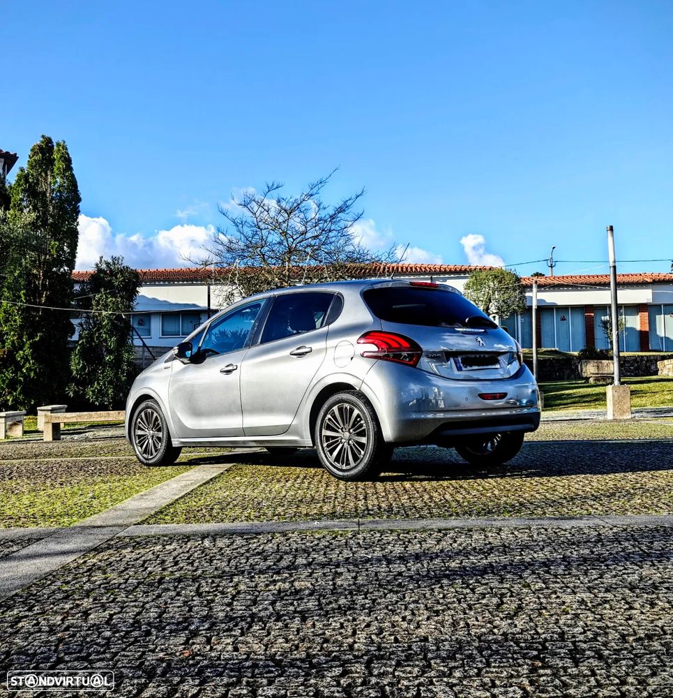 Peugeot 208 PureTech 110 Stop & Start Signature - 2