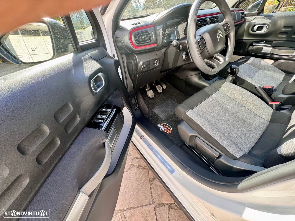 Citroën C3 1.2 PureTech C-Series - 12