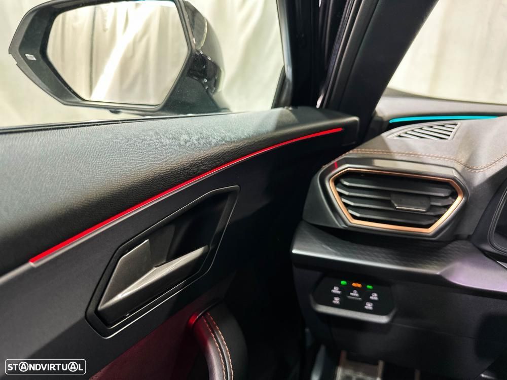 Cupra Formentor 1.5 e-Hybrid DSG VZ Black Edition - 57