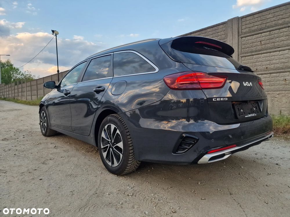Kia Ceed - 6