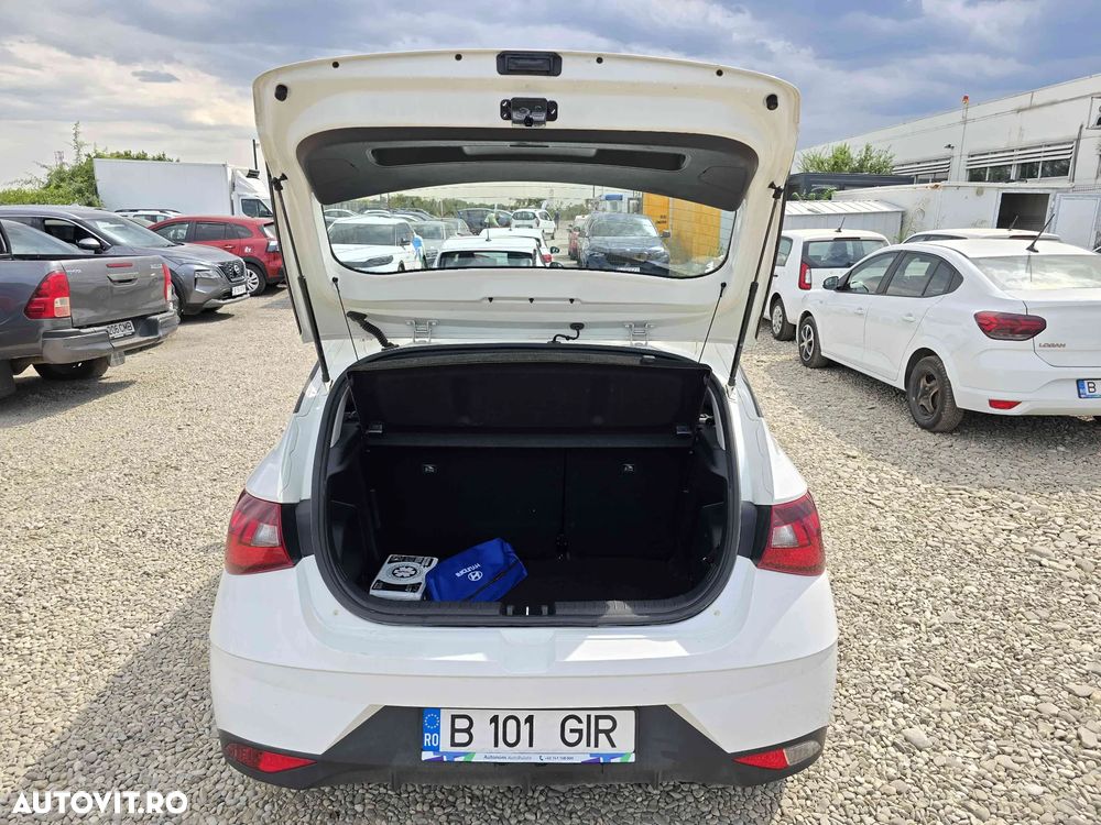Hyundai i20 - 8