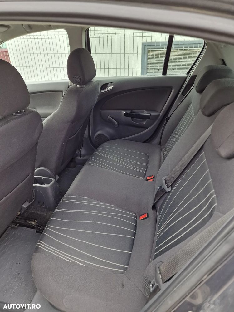 Opel Corsa 1.4 16V 150 Jahre - 7
