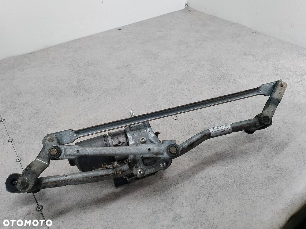 MECHANIZM WYCIERACZEK AUDI A3 8P/8PA/8P7 8P1955023E  3397020672  BOSCH - 3