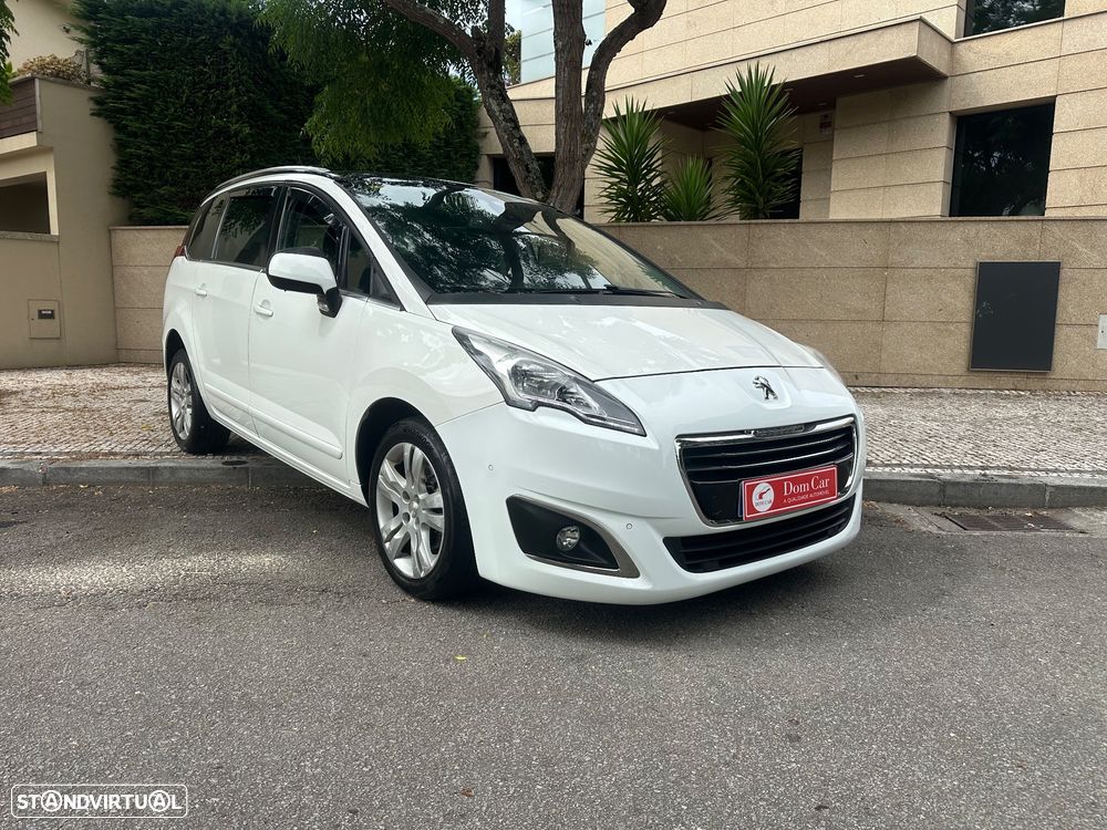 Peugeot 5008 1.6 BlueHDi Allure - 1