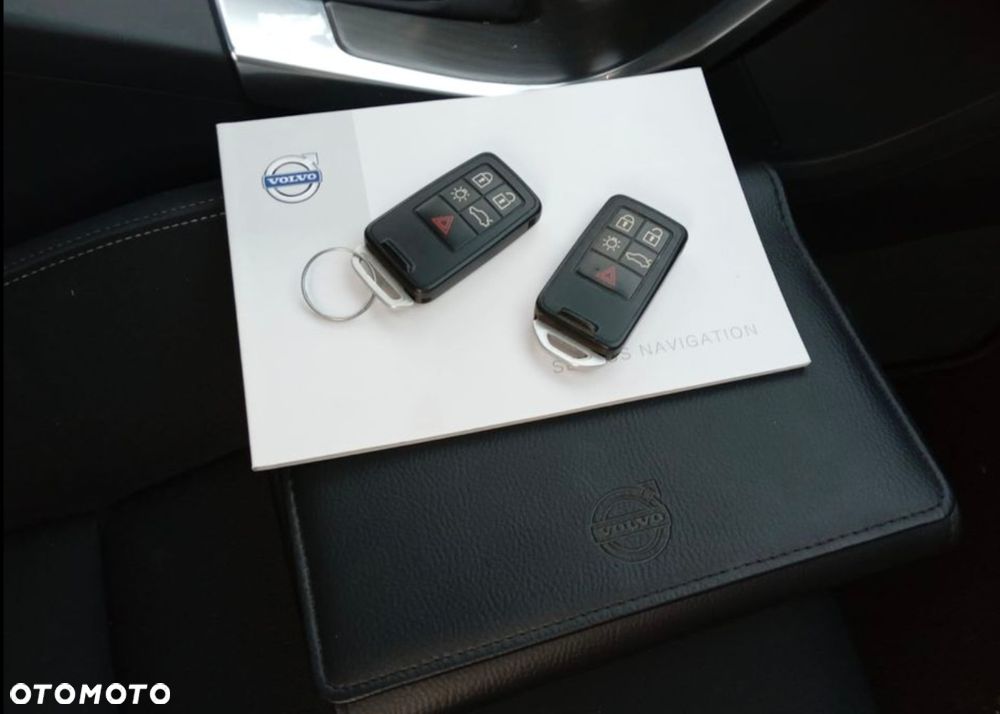 Volvo XC 60 D4 Geartronic Momentum - 15