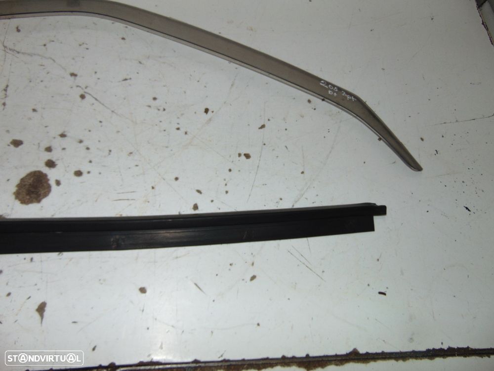 Peugeot 205 raspadores/Chuvento - 3