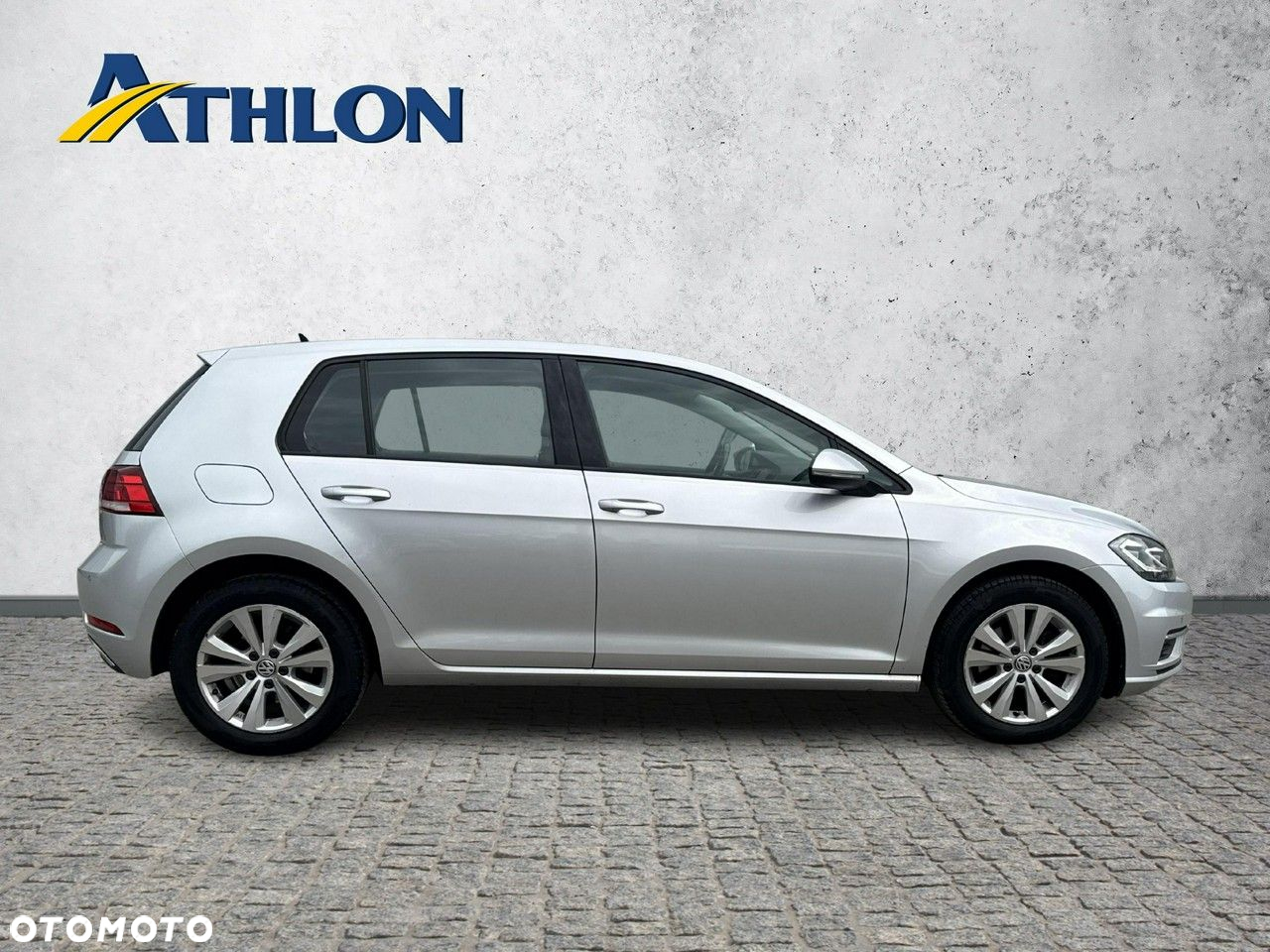 Volkswagen Golf - 6