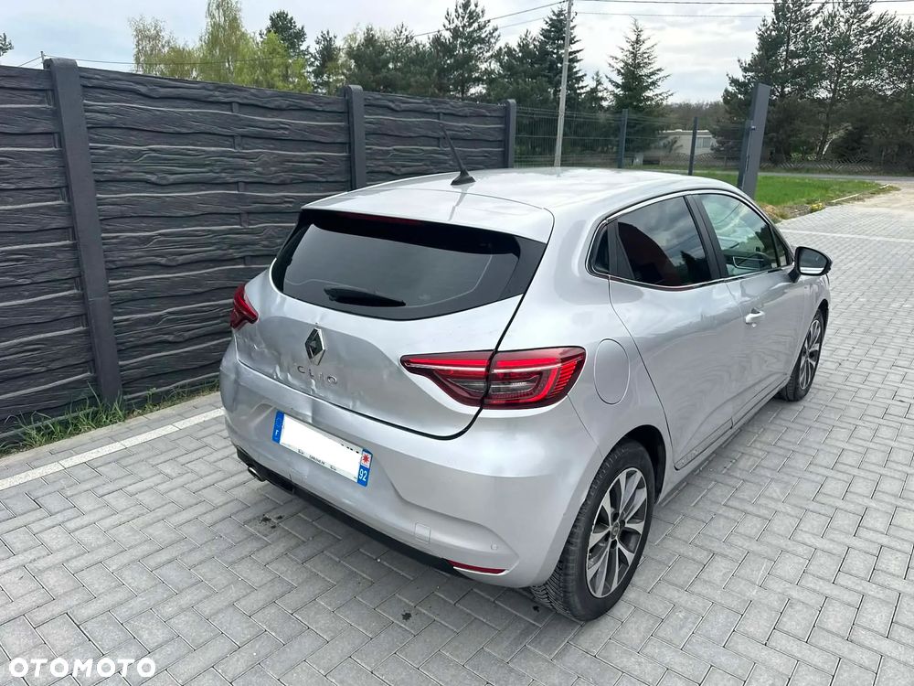 Renault Clio TCe 100 INTENS - 40