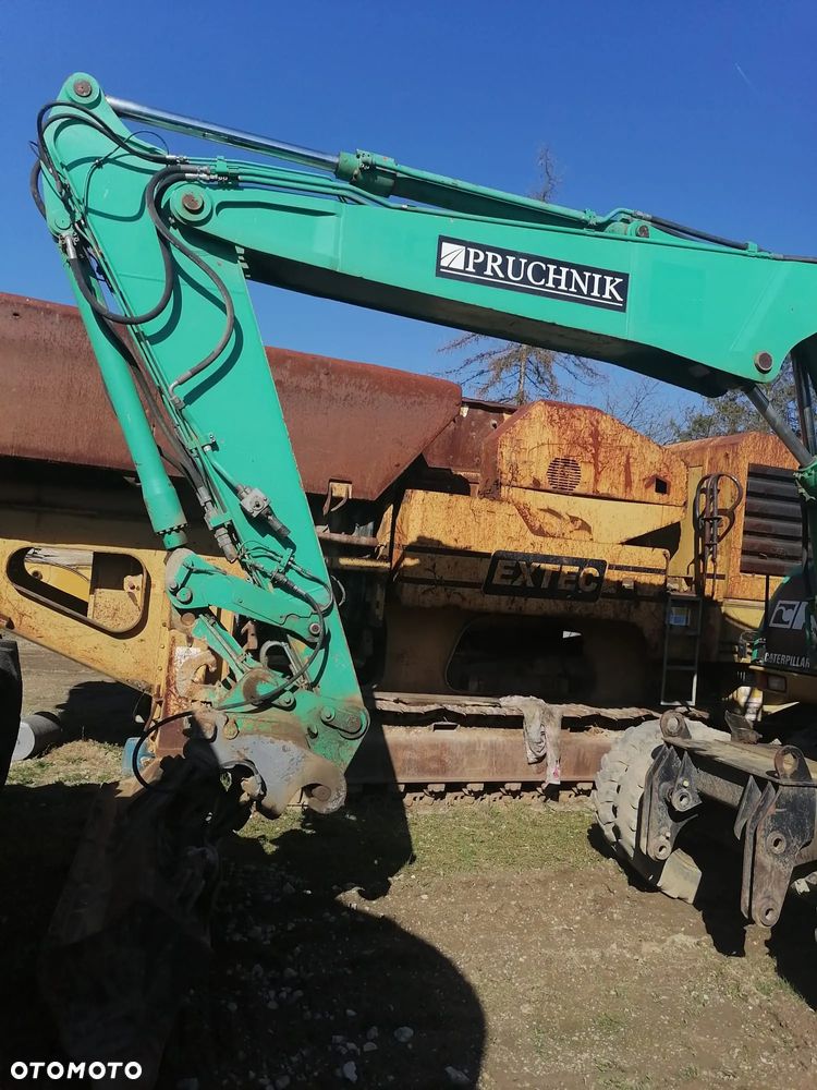 Caterpillar M313C - 4