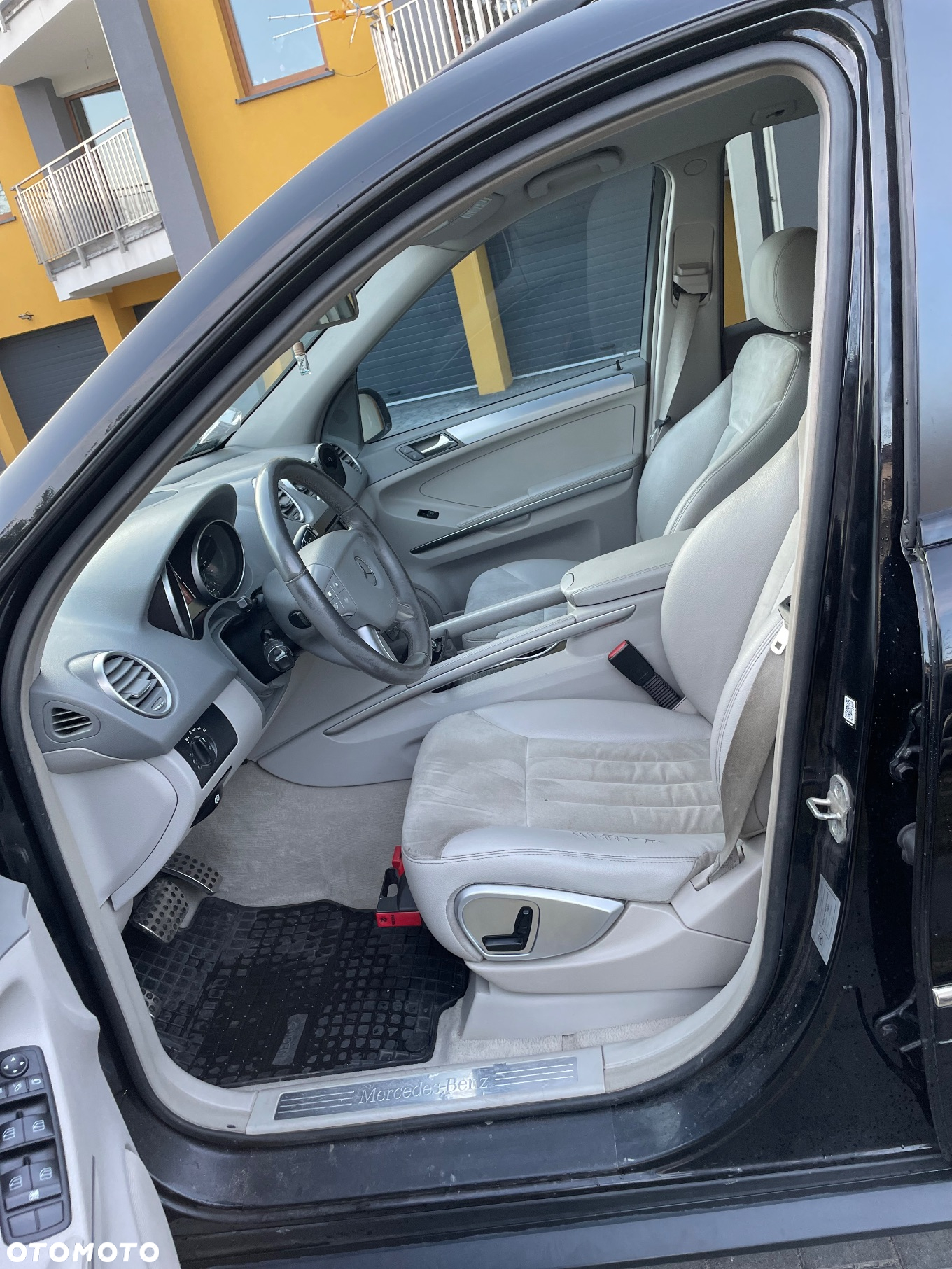 Mercedes-Benz ML 320 CDI 4-Matic - 11