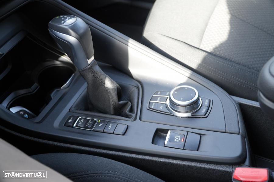 BMW X1 25 e xDrive xLine - 29