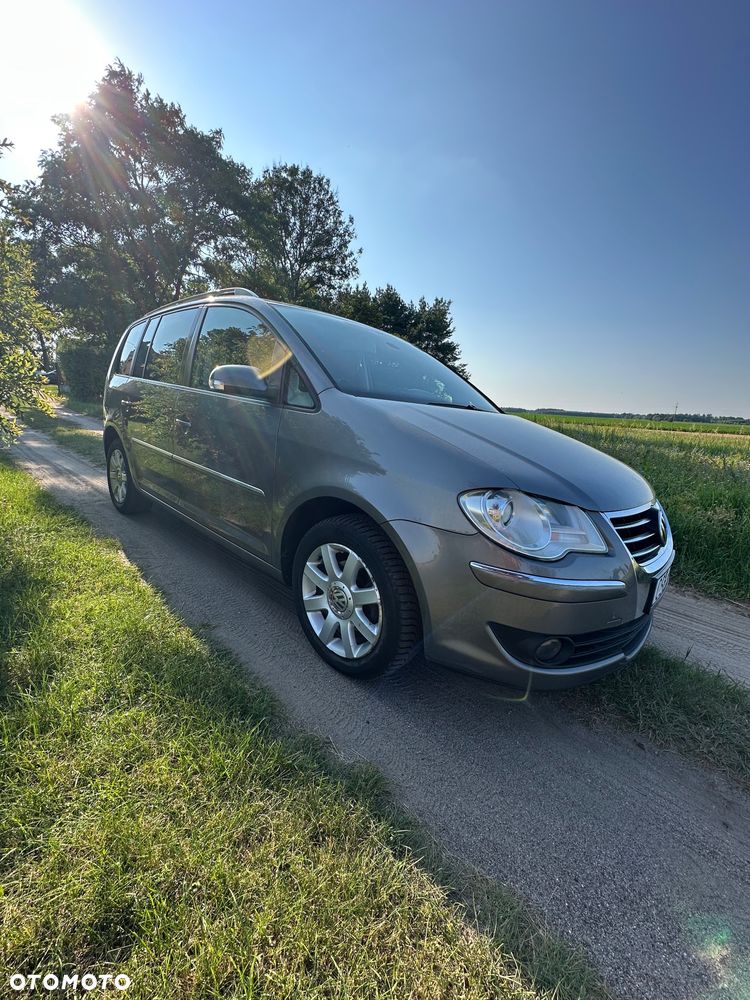 Volkswagen Touran 1.4 TSI Trendline - 1