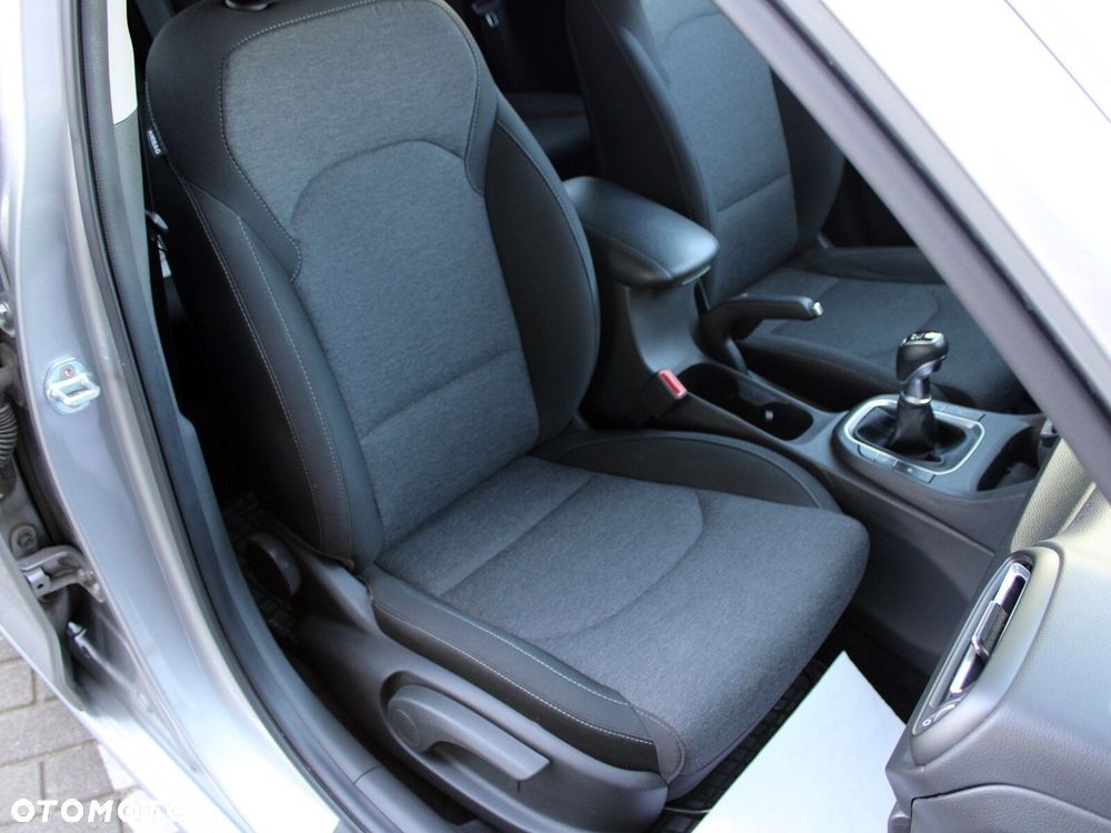 Hyundai i30 1.5 T-GDI 48V Smart - 16