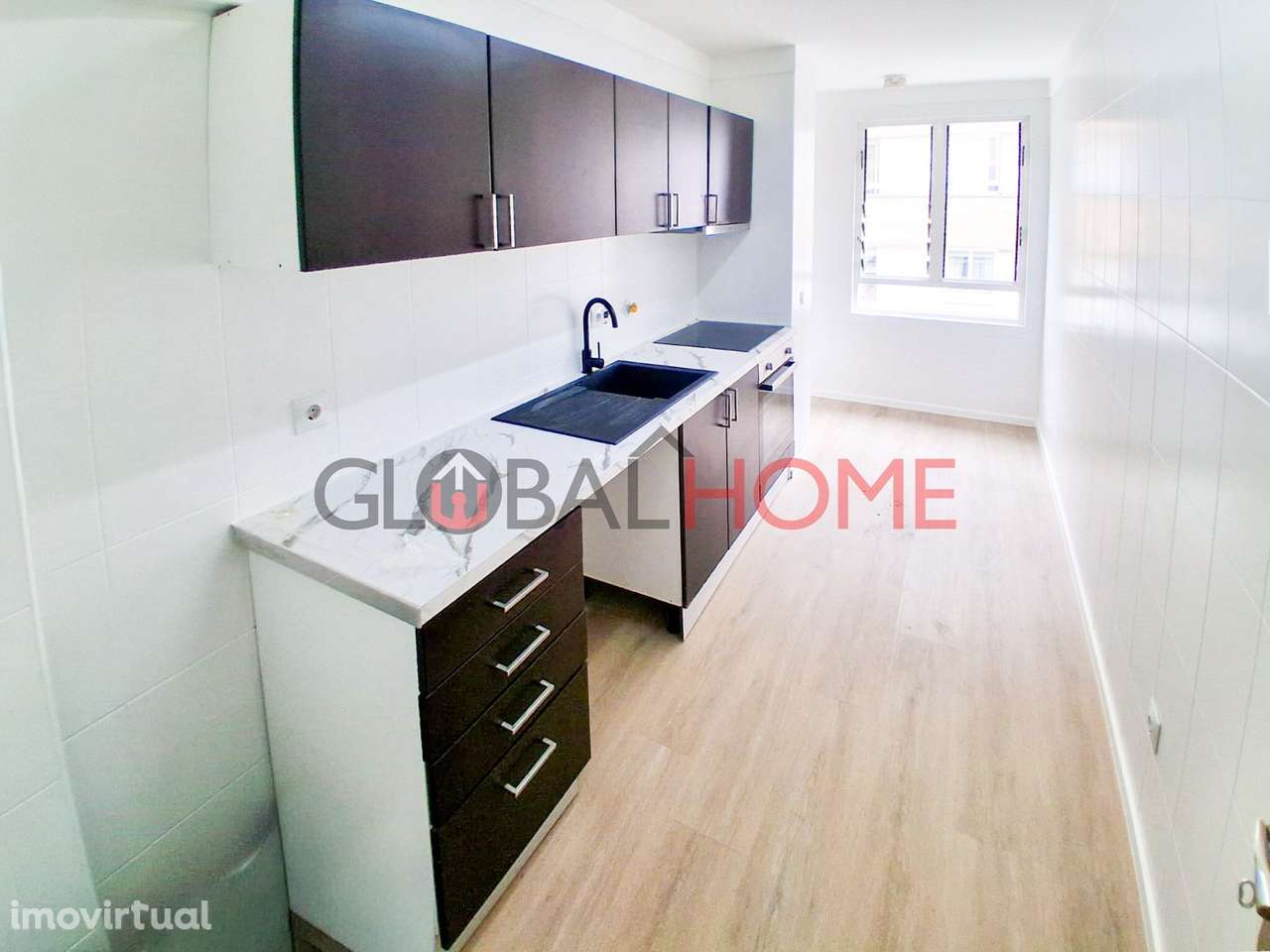 Apartamento T3 Renovado em Baguim do Monte - Grande imagem: 3/27
