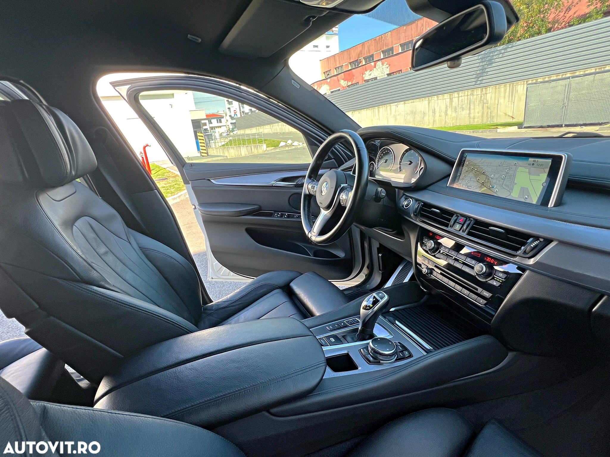 BMW X6 M M50d - 16