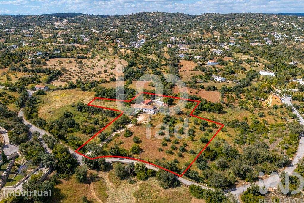 Casa de Campo T5 em Loulé (São Clemente) de 293,00 m2 - Grande imagem: 2/30
