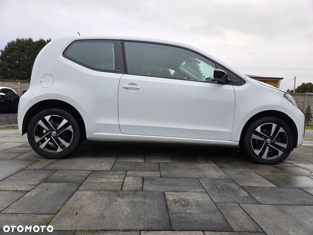 Volkswagen up! IQ.DRIVE - 8