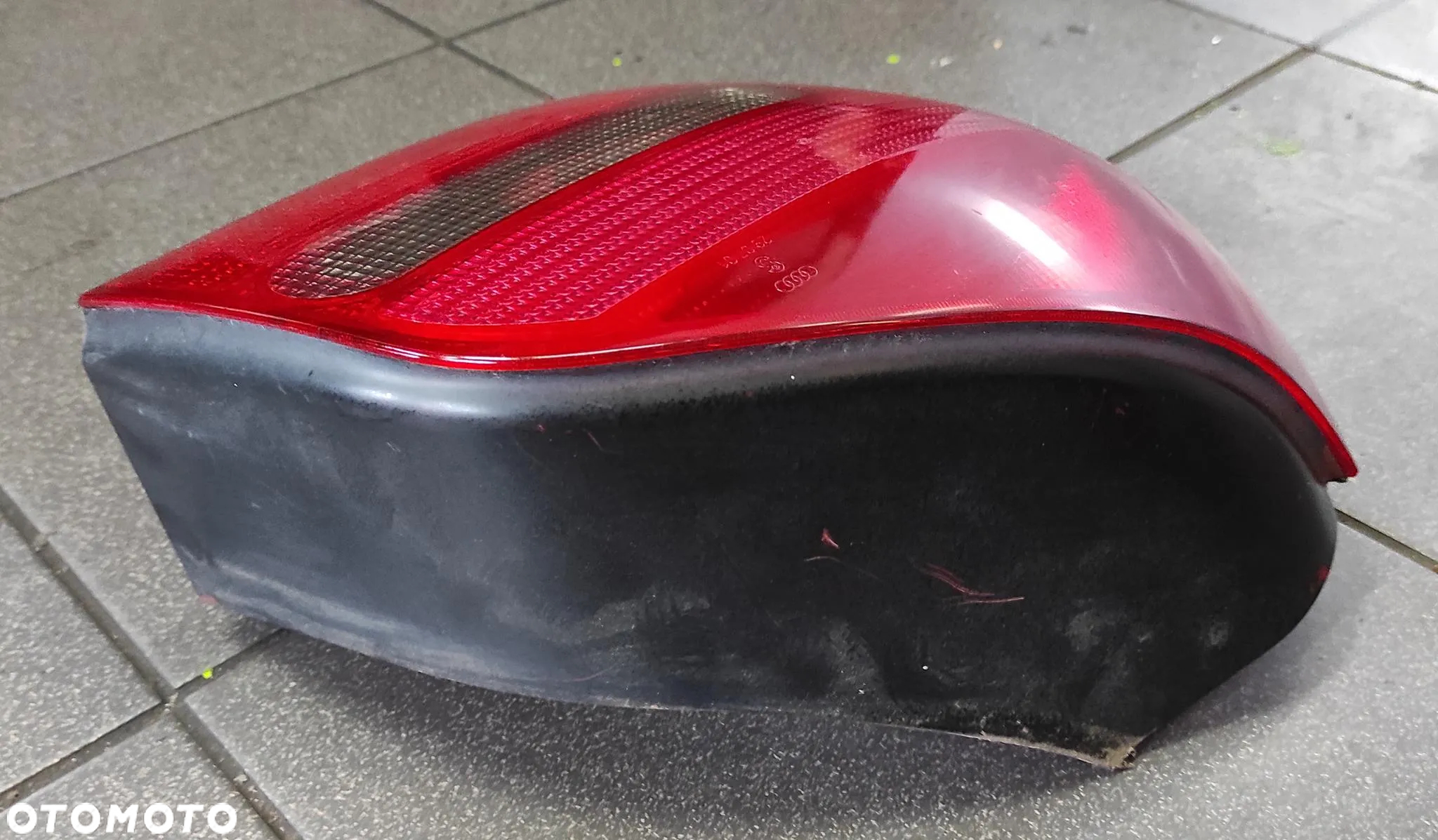 Lampa LEWA Tylna tył Audi A3 8L PRZED LIFT - 3