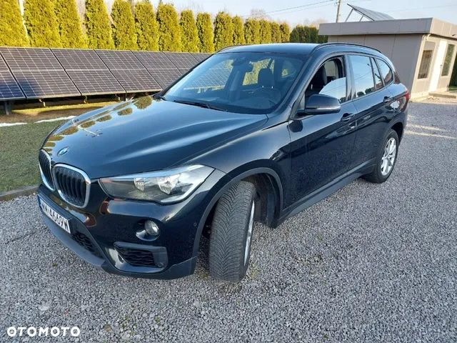 BMW X1 sDrive18i Advantage - 1