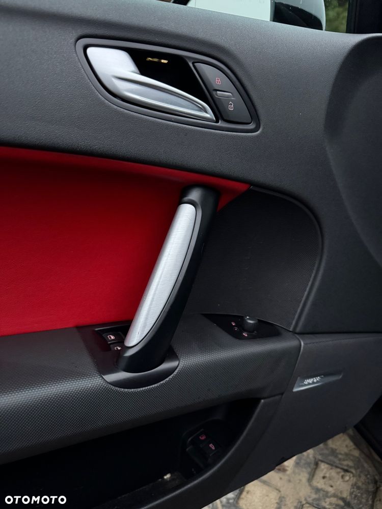 Audi TT Coupé 2.0 TDI quattro - 15