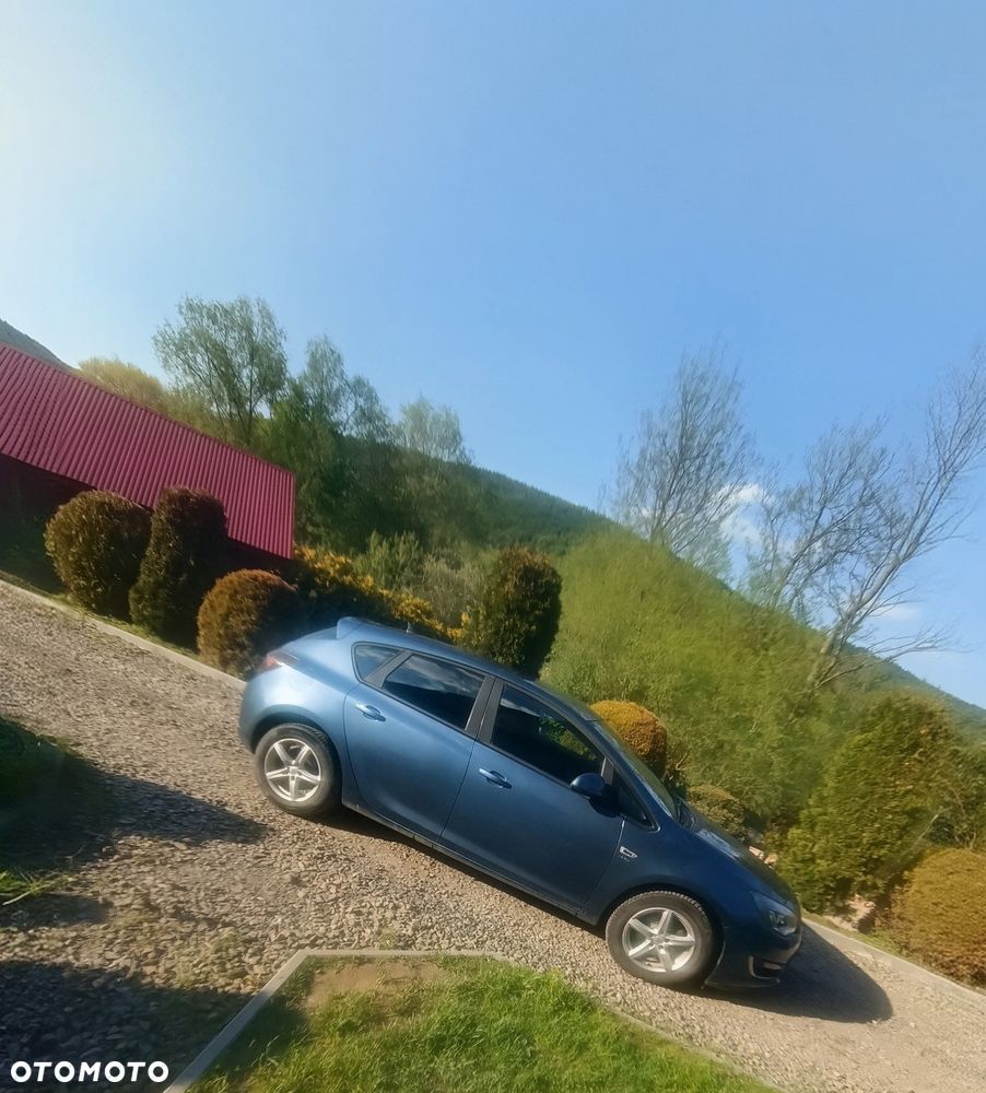 Opel Astra - 3