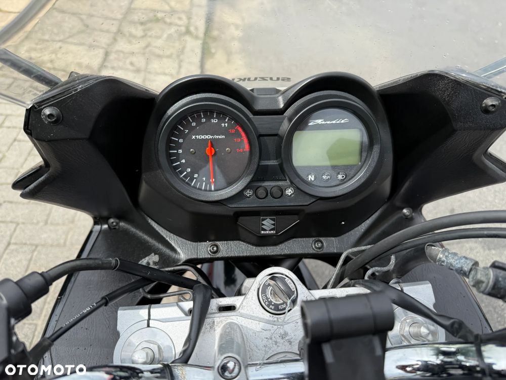 Suzuki Bandit - 11