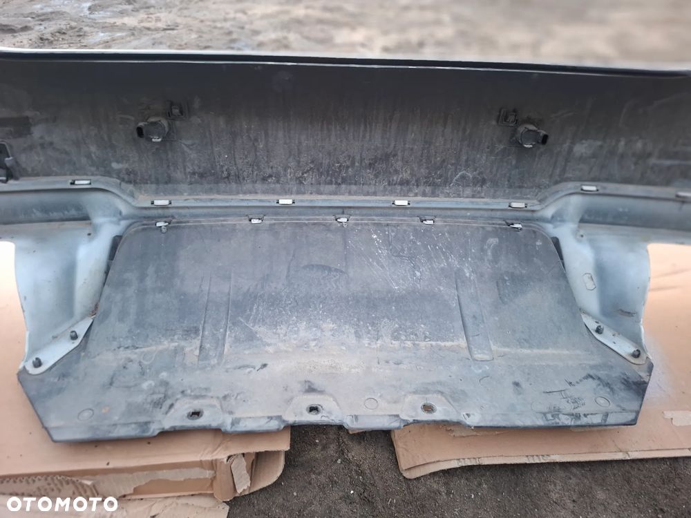 BMW M5 F10 ZDERZAK TYŁ TYLNY KOLOR 300 - 13