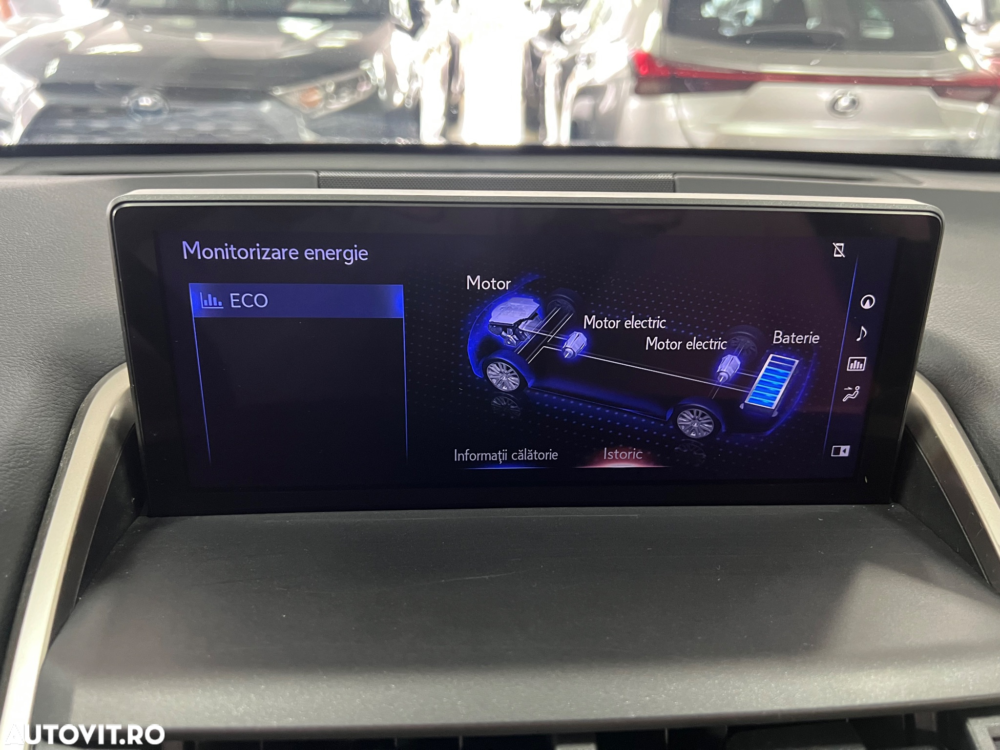 Lexus Seria NX 300h AWD Business - 31