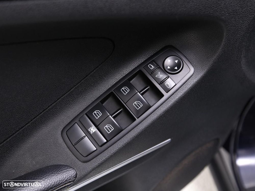 Mercedes-Benz ML 320 CDi - 16