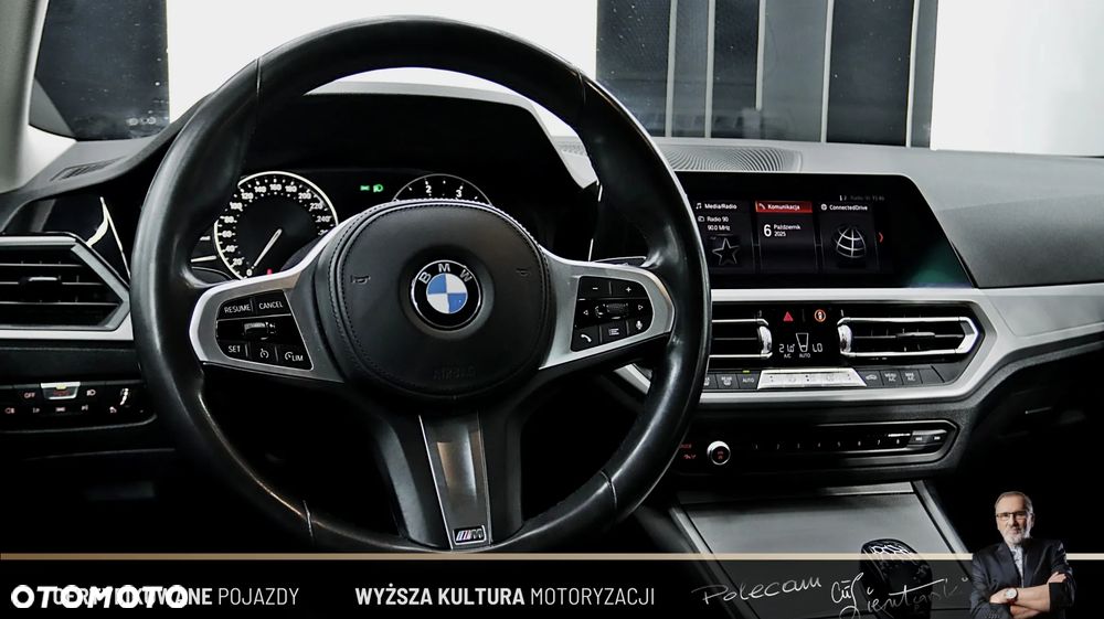BMW Seria 3 318d M Sport - 14