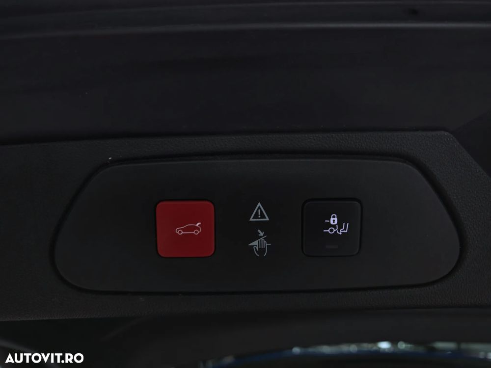 Opel Grandland X 1.2 Start/Stop Automatik Business Edition - 27
