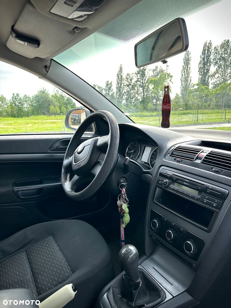 Skoda Octavia 1.6 Classic - 10