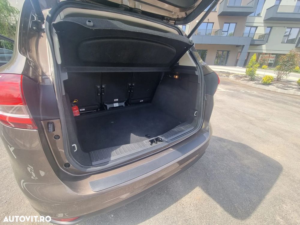 Ford C-Max - 19