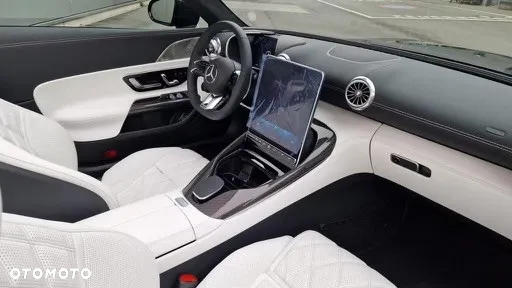 Mercedes-Benz SL AMG 63 4-Matic+ - 8