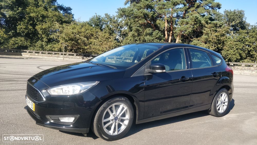 Ford Focus 1.5 TDCi ST-Line - 1