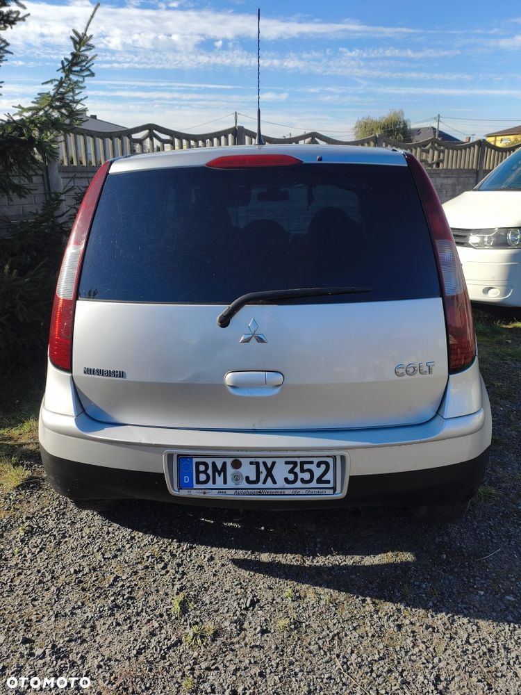 Mitsubishi Colt 2008 photo 2