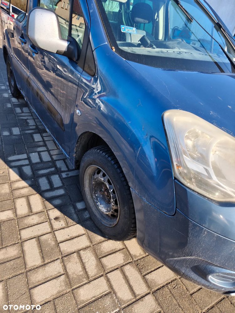 Citroen Berlingo 2  2011 1,6d na części szyba lampa lusterko - 13