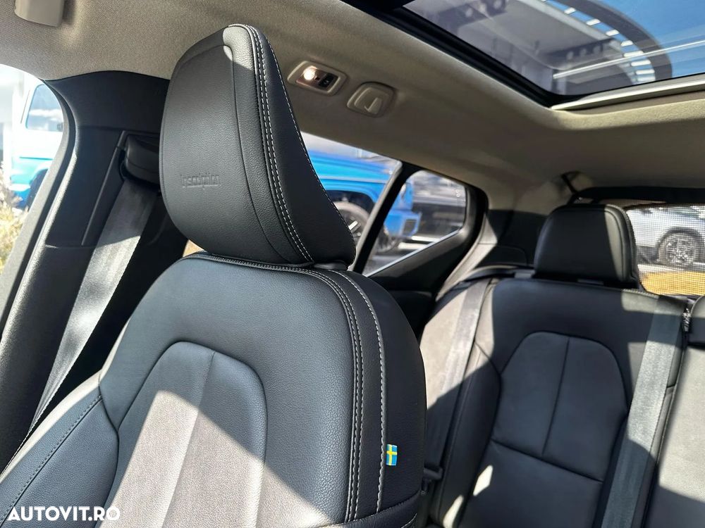 Volvo XC 40 T3 Inscription - 12