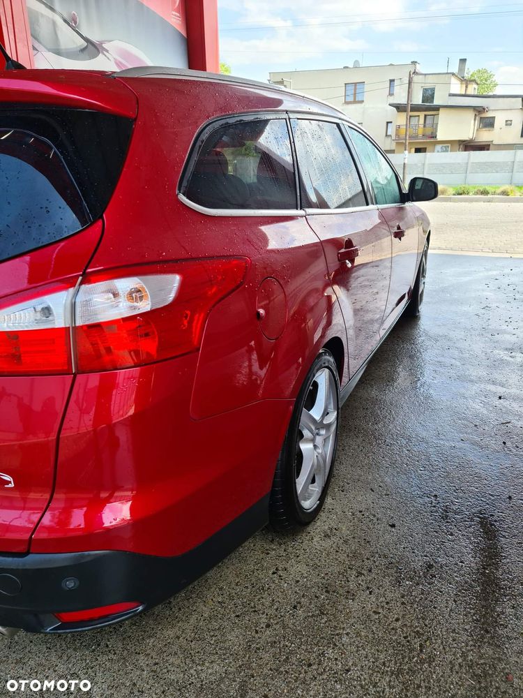 Ford Focus 1.6 EcoBoost Titanium - 2