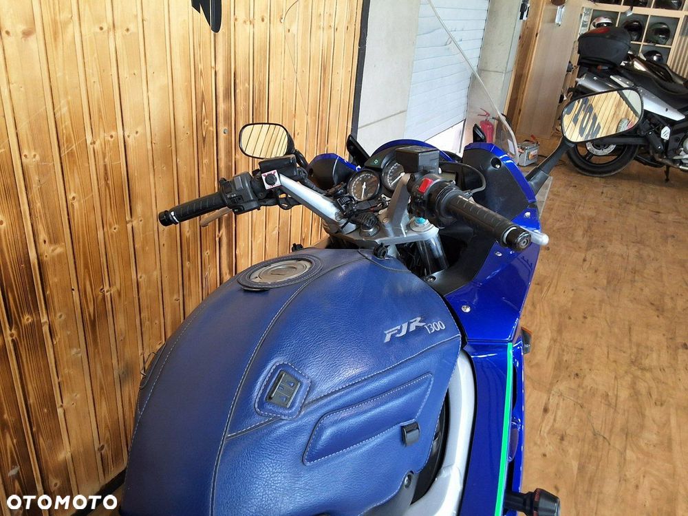 Yamaha FJR - 10