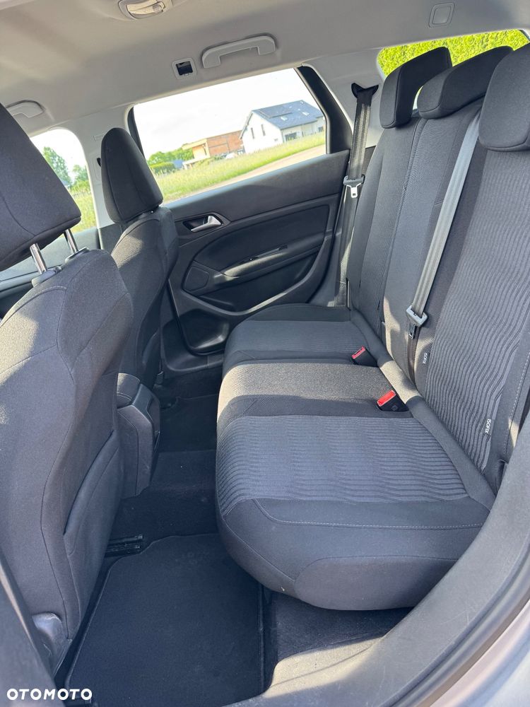 Peugeot 308 - 18