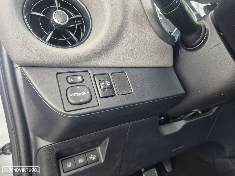Toyota Yaris 1.0 VVT-i Comfort - 10