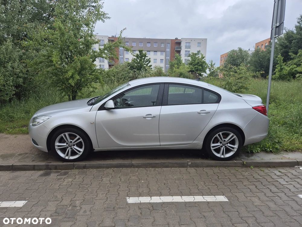 Opel Insignia - 4