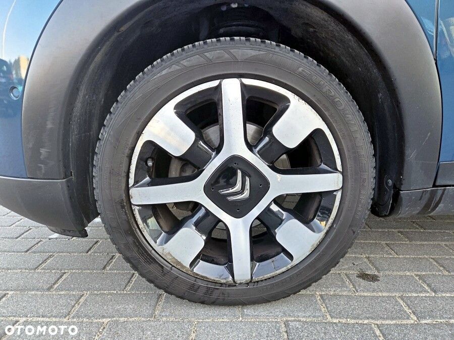 Citroën C4 Cactus 1.2 PureTech Shine S&S - 26