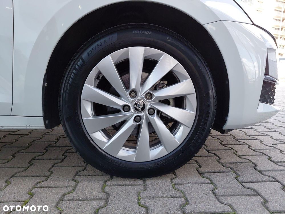 Skoda Octavia 1.5 TSI Selection - 40