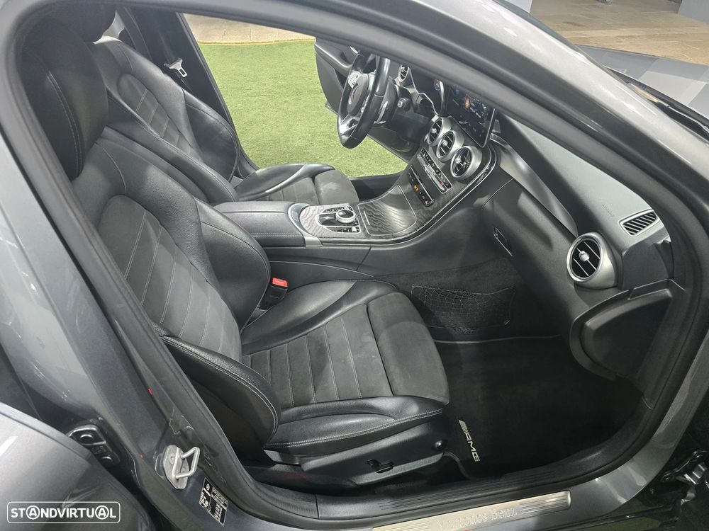 Mercedes-Benz C 300 d AMG Line - 12