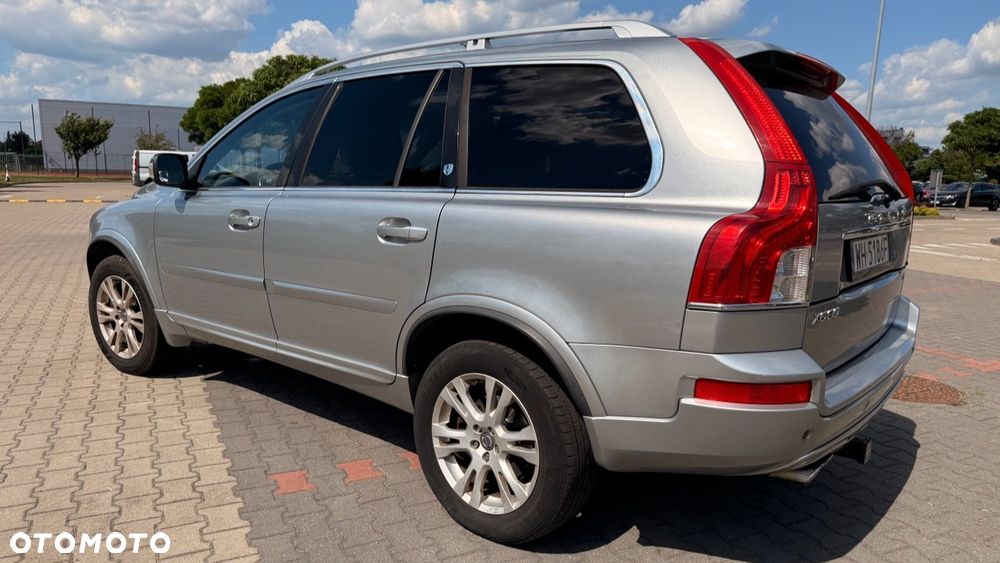 Volvo XC 90 - 1